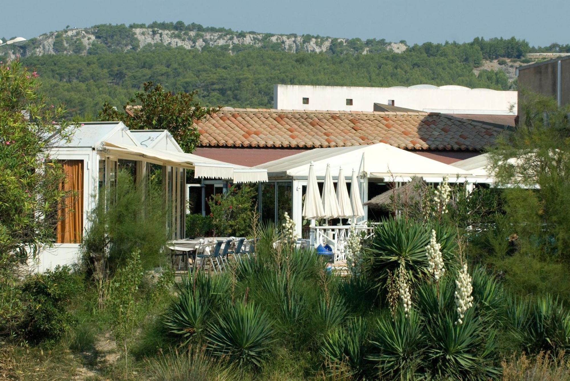Hotel Le Phoebus Garden & Spa Gruissan Kültér fotó