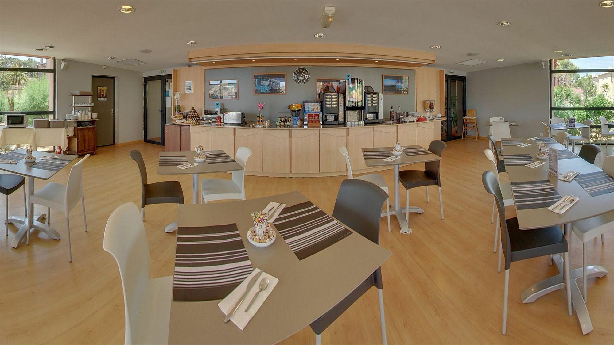 Hotel Le Phoebus Garden & Spa Gruissan Kültér fotó