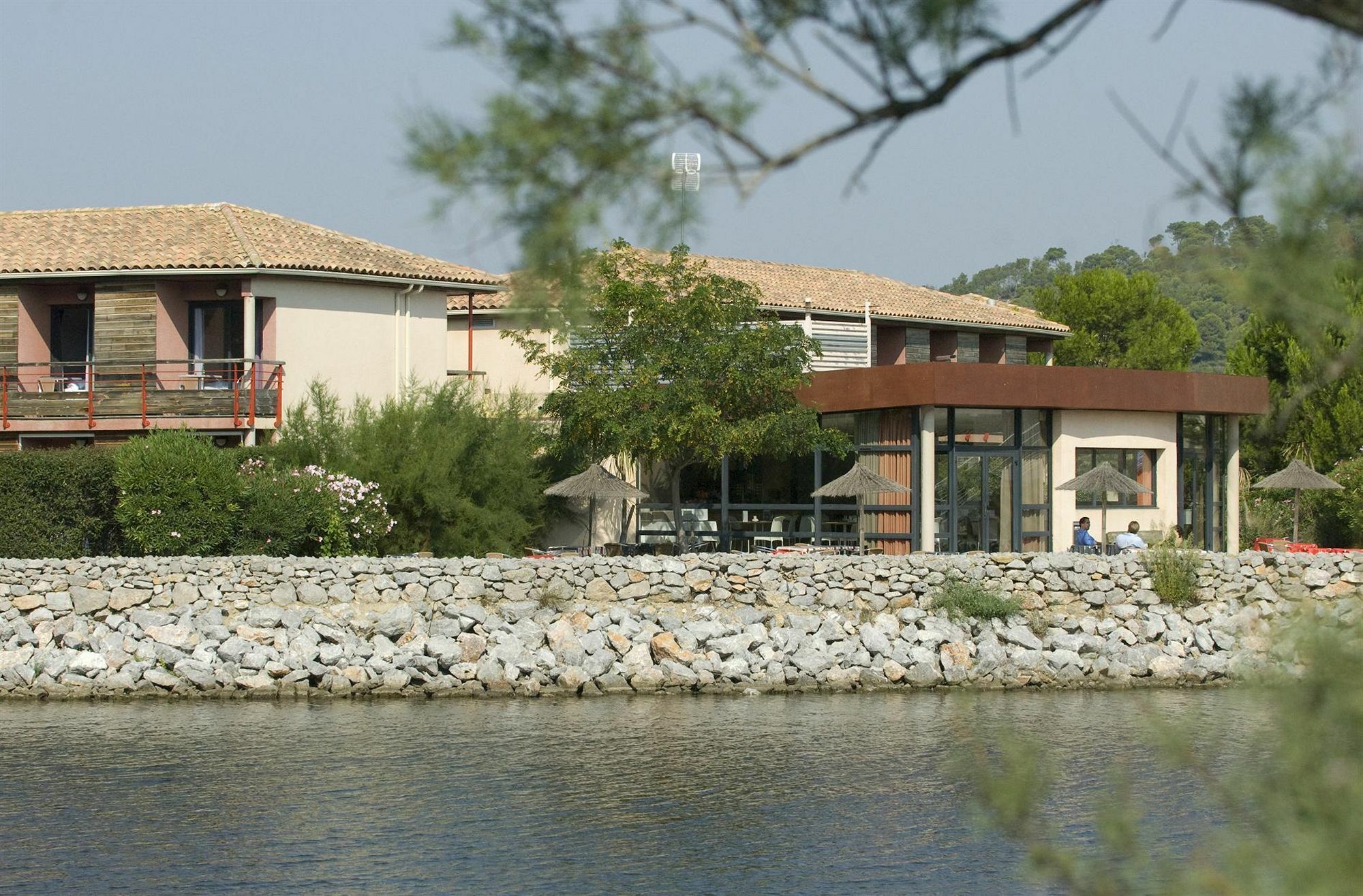 Hotel Le Phoebus Garden & Spa Gruissan Kültér fotó
